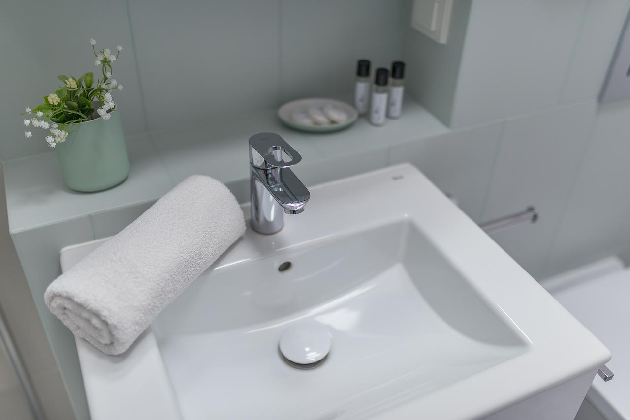 P&O Serviced Apartments Woronicza วอร์ซอ ภายนอก รูปภาพ